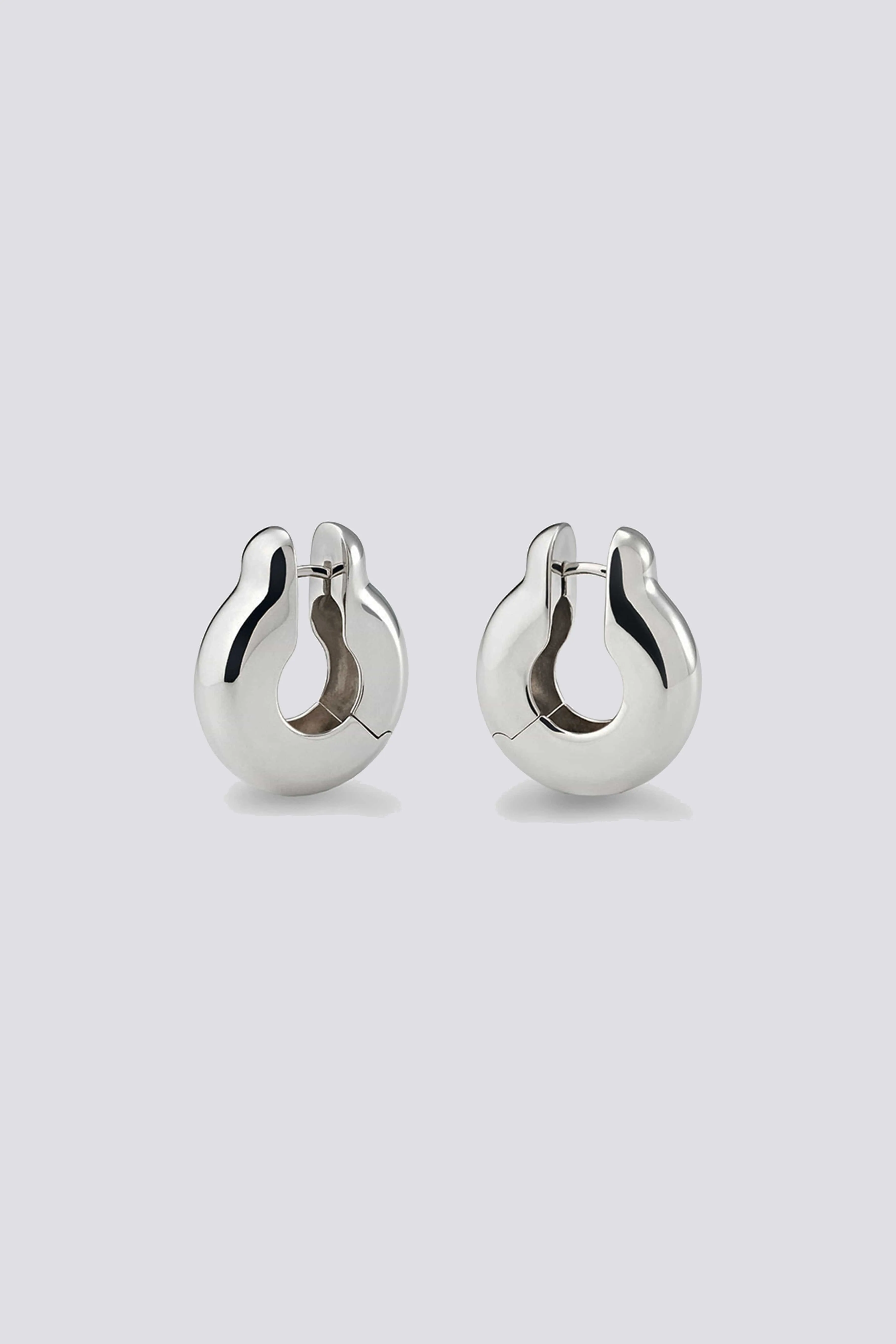 Large Ample Hinge Hoops